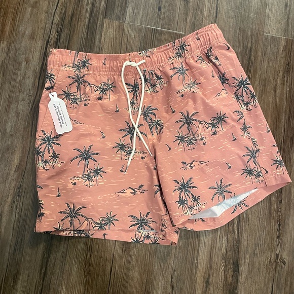 Men’s RSQ Swim Shorts - Picture 1 of 4